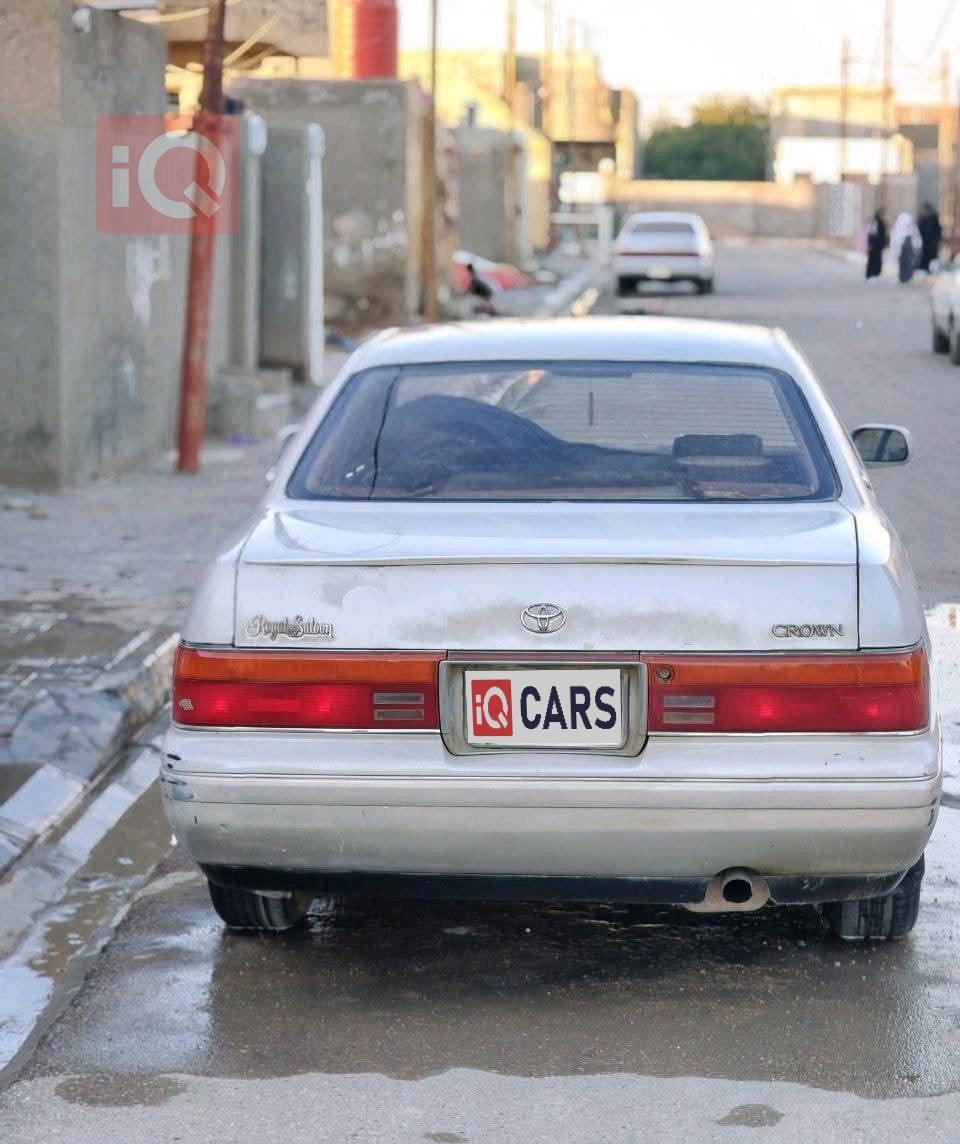 تويوتا كراون